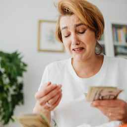 Interbank Market News Scan: Inflation at 6% and the dollar index takes a hit.